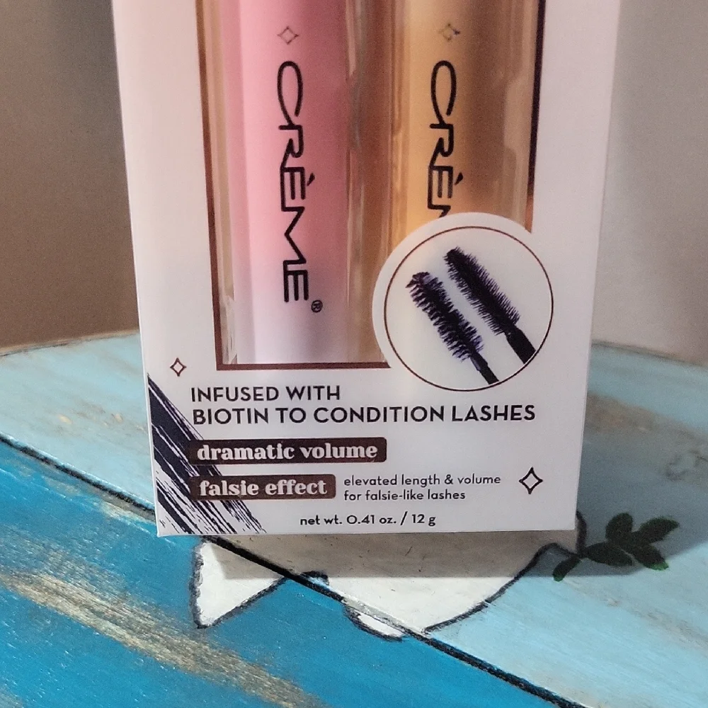 The Crème Shop 3D Mascara Dramatic Duo - Black and Pink